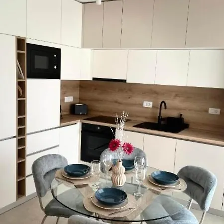 Lejlighed One Bedroom With Balcony And View Zadar