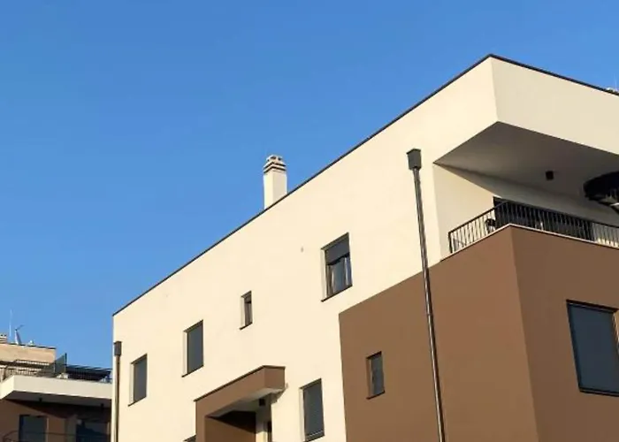 One Bedroom With Balcony And View ザダル